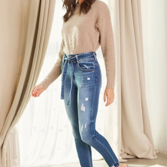 Kancan Sofina Ultra High Rise Belted Blue Jean - Picture 5 of 5